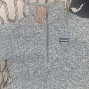Patagonia Heathered Gray Fleece Pullover